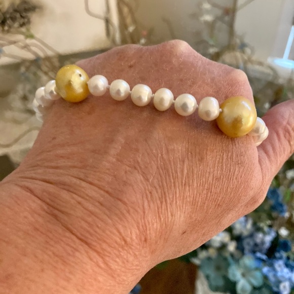 Authentic south sea pearl necklace - Picture 10 of 16